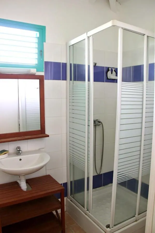 Maison Charmante A Sainte-Rose Avec Piscine Partagee 0*,  Γουαδελούπη